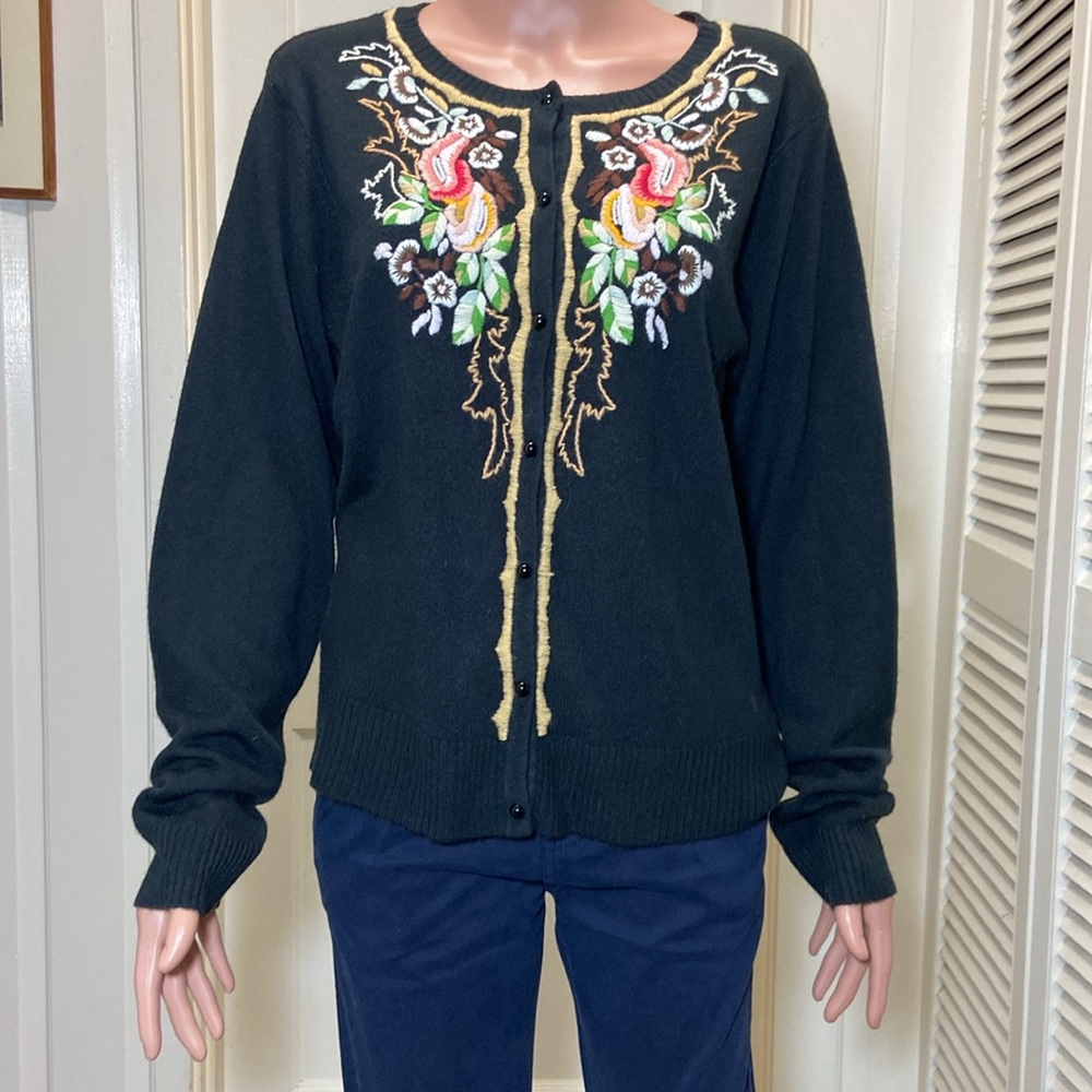 Large Soft Surroundings Button Down Black Embroid… - image 1